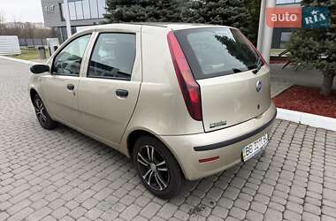 Хетчбек Fiat Punto 2007 в Львові