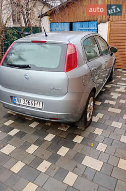 Хэтчбек Fiat Punto 2006 в Тараще