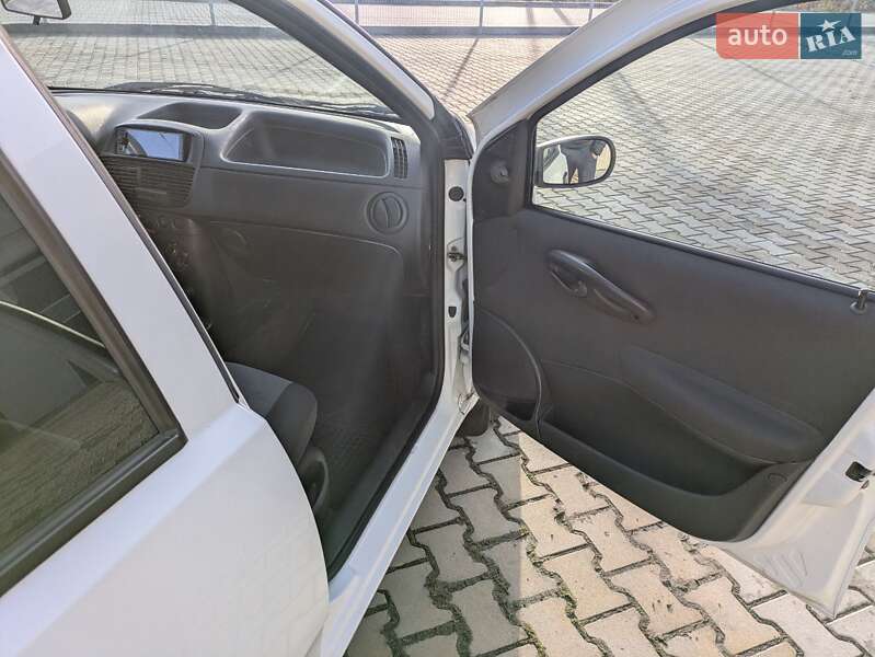 Хэтчбек Fiat Punto 2007 в Львове фото 18 Хэтчбек Fiat Punto 2007 в Львове