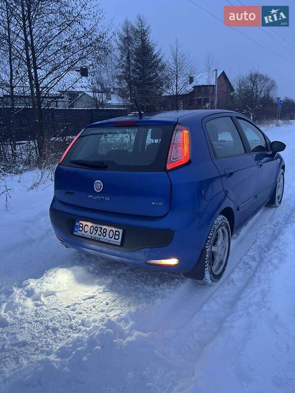 Хэтчбек Fiat Punto 2011 в Львове фото 7 Хэтчбек Fiat Punto 2011 в Львове