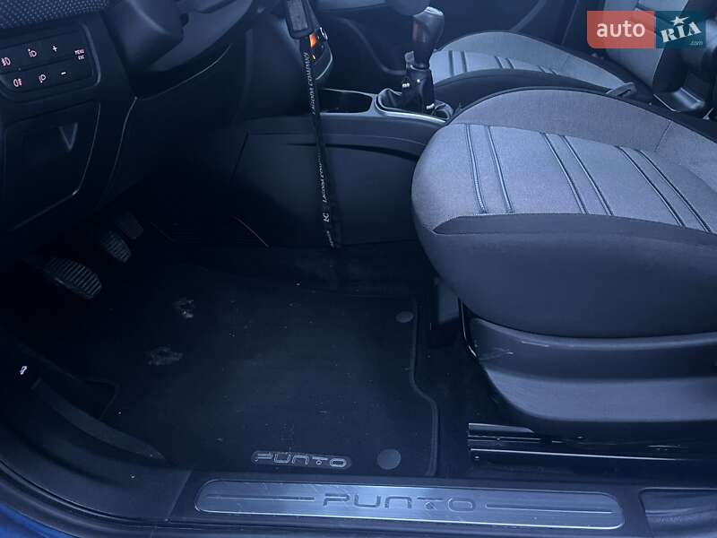Хэтчбек Fiat Punto 2011 в Львове фото 14 Хэтчбек Fiat Punto 2011 в Львове