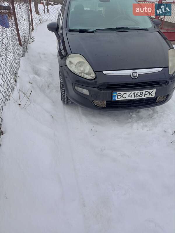 Хэтчбек Fiat Punto 2011 в Стрые