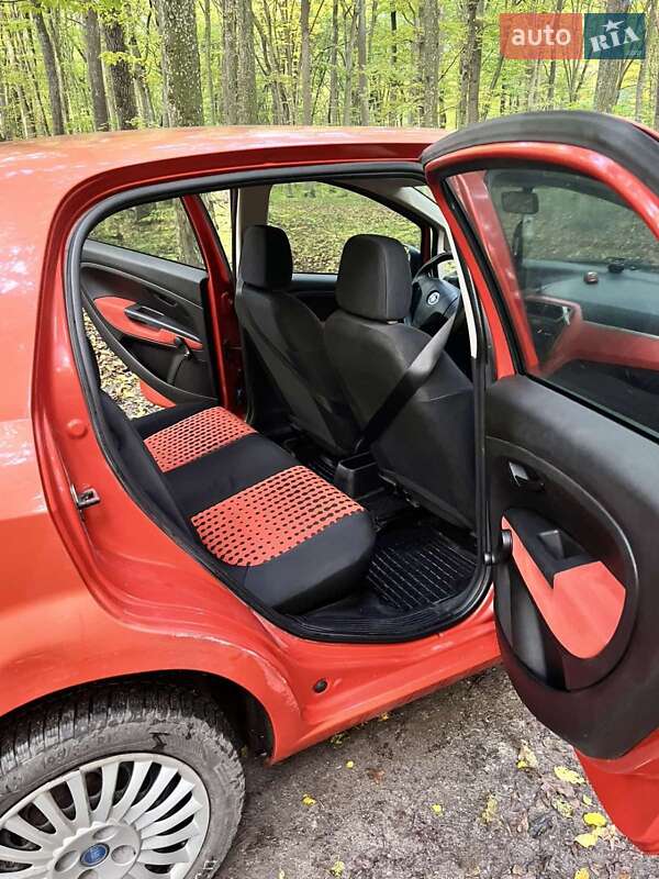 Хэтчбек Fiat Punto 2006 в Староконстантинове фото 7 Хэтчбек Fiat Punto 2006 в Староконстантинове