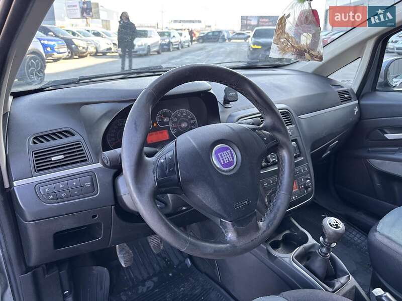 Хэтчбек Fiat Punto 2008 в Львове фото 12 Хэтчбек Fiat Punto 2008 в Львове