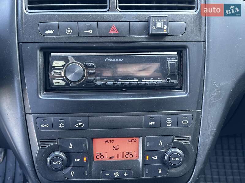 Хэтчбек Fiat Punto 2008 в Львове фото 17 Хэтчбек Fiat Punto 2008 в Львове