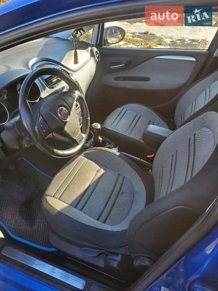 Хетчбек Fiat Punto 2010 в Києві