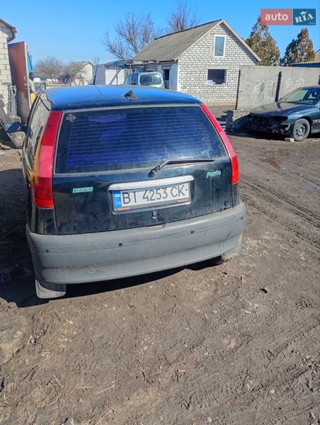 Хэтчбек Fiat Punto 1996 в Глобине