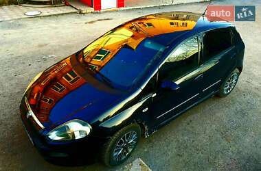 Хэтчбек Fiat Punto 2011 в Борщеве