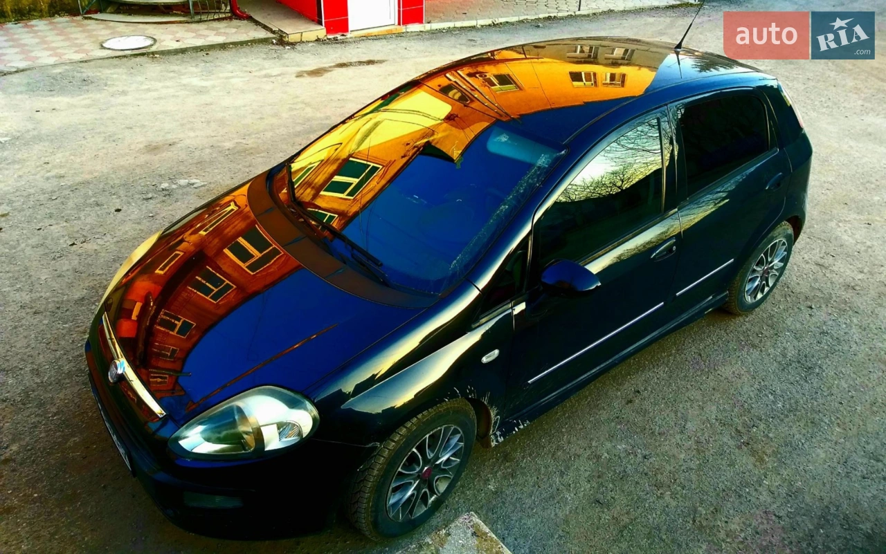 2011 Fiat Punto - мініатюра 4