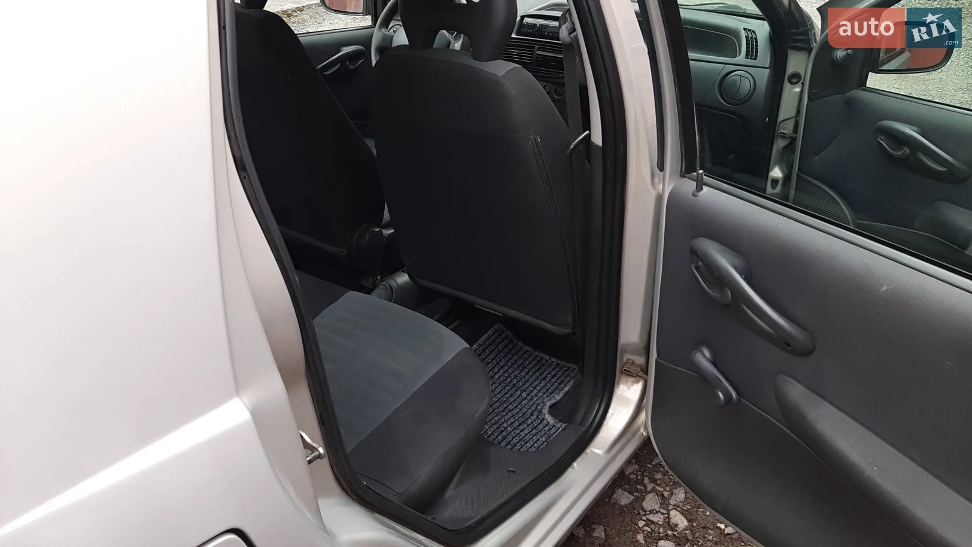 2010 Fiat Punto - мініатюра 8