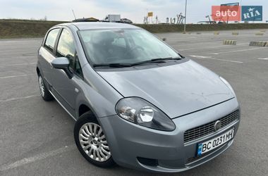Хэтчбек Fiat Punto 2009 в Львове
