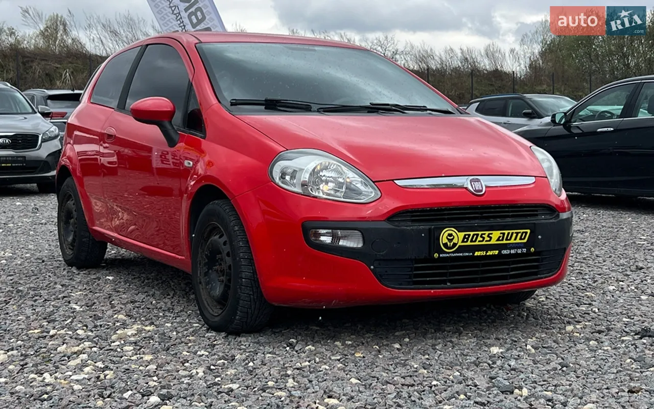 2010 Fiat Punto - мініатюра 16