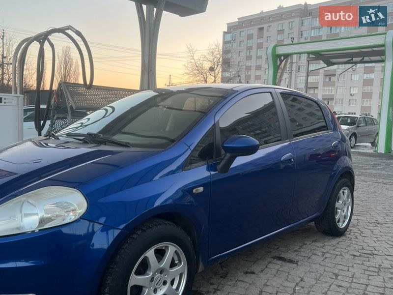 Хэтчбек Fiat Punto 2006 в Хмельницком