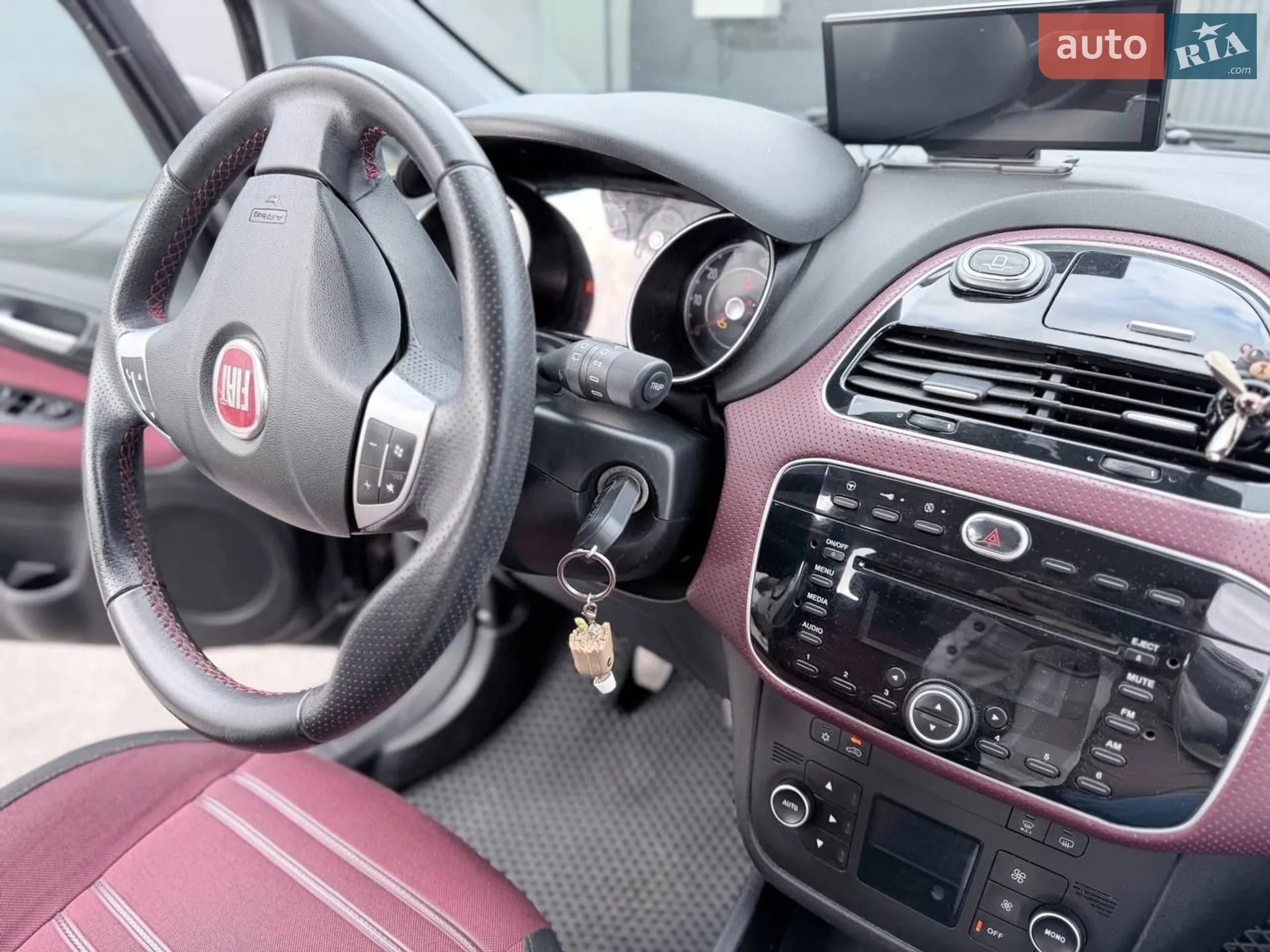 2010 Fiat Punto - мініатюра 9