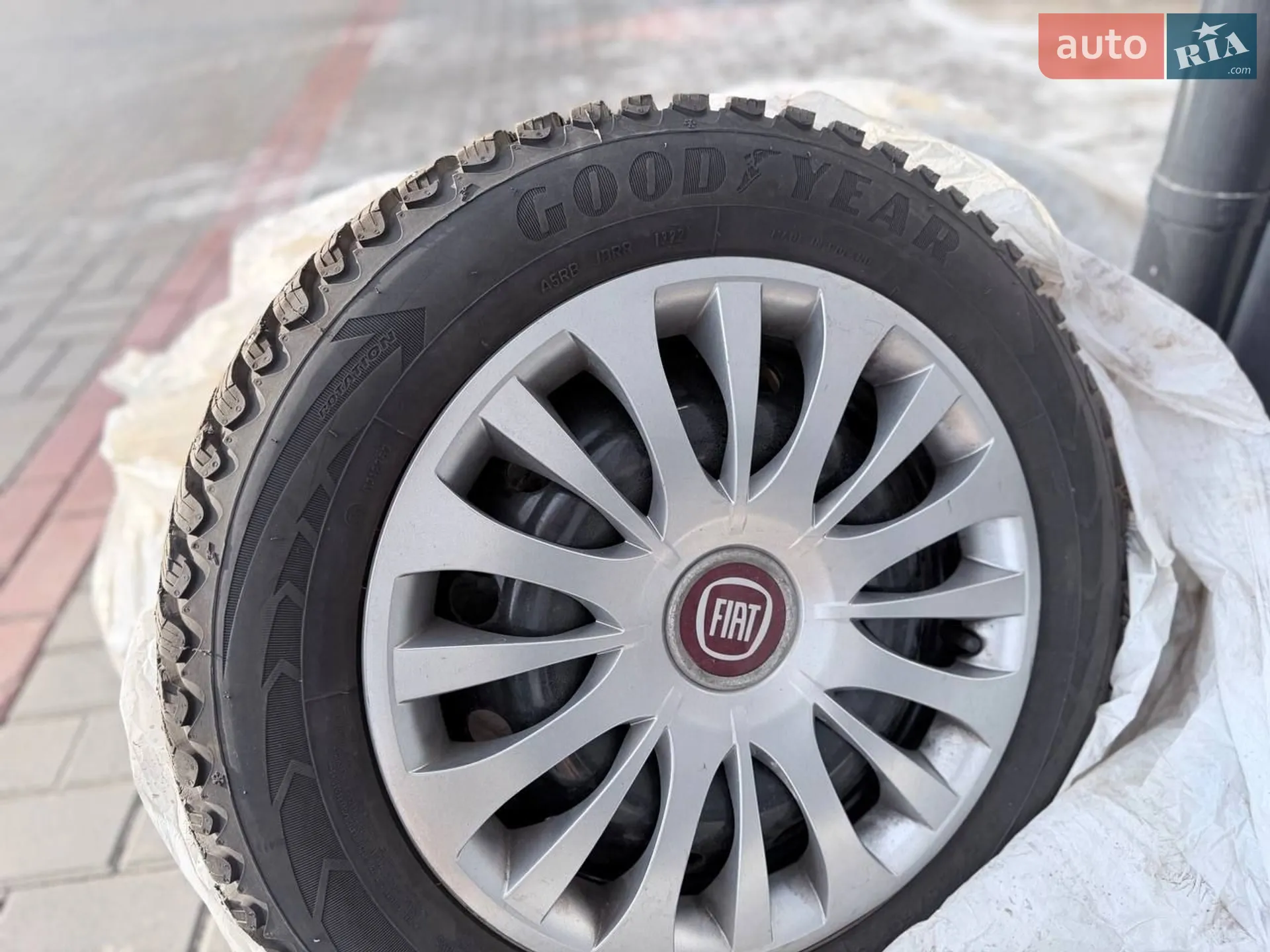 2010 Fiat Punto - мініатюра 11