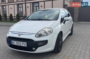 Хэтчбек Fiat Punto 2010 в Радехове
