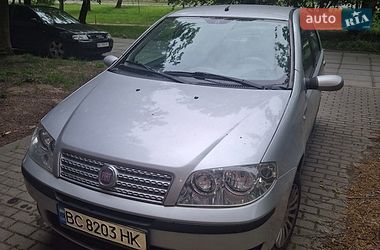 Хэтчбек Fiat Punto 2009 в Львове