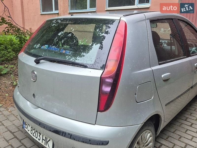Хэтчбек Fiat Punto 2009 в Львове