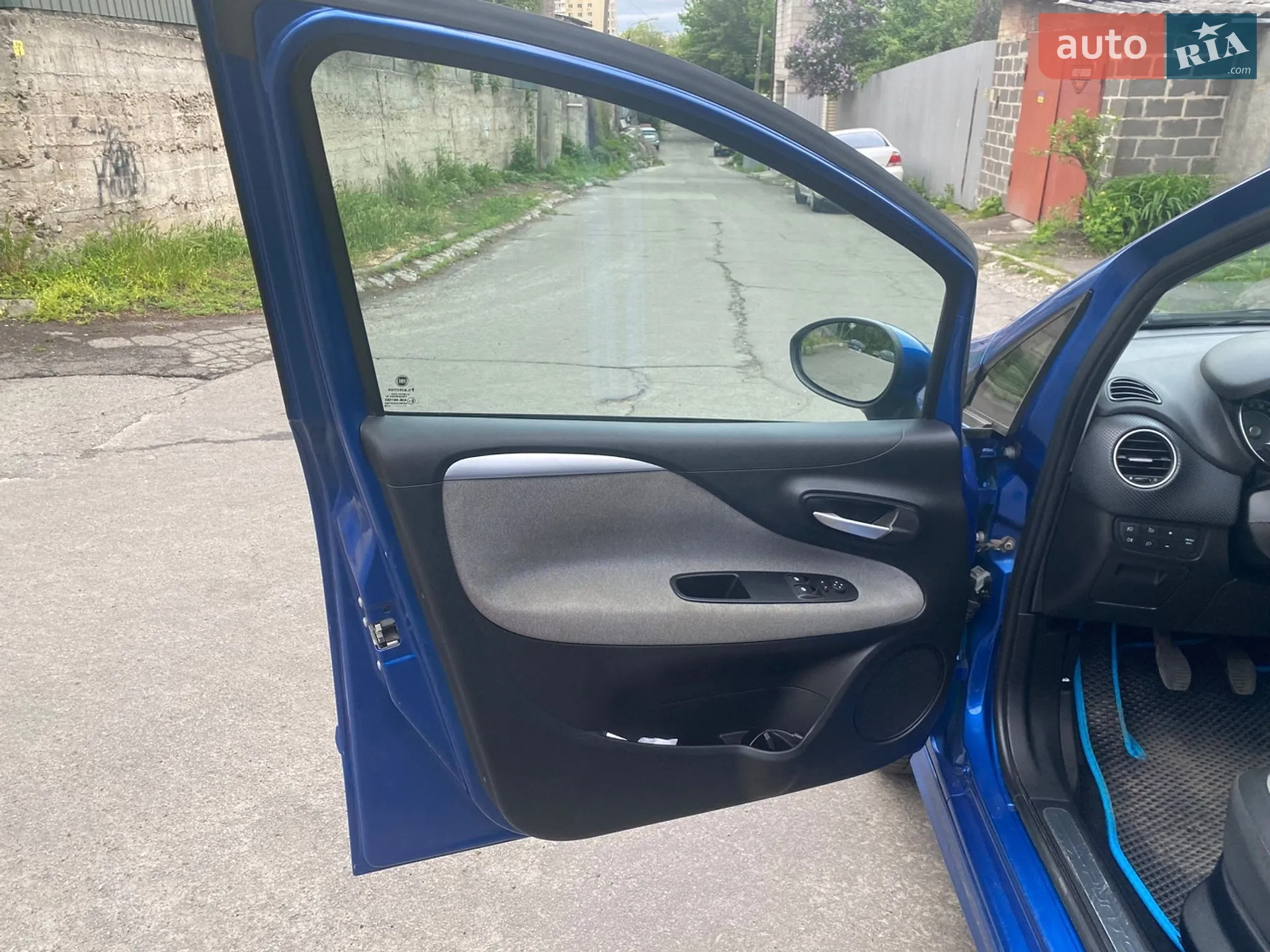 2010 Fiat Punto - мініатюра 19