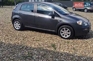 Хэтчбек Fiat Punto 2013 в Черновцах