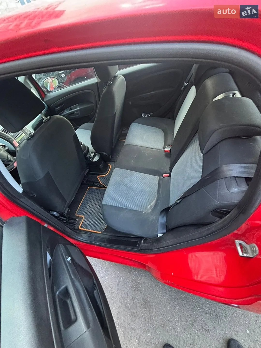 2011 Fiat Punto - мініатюра 8