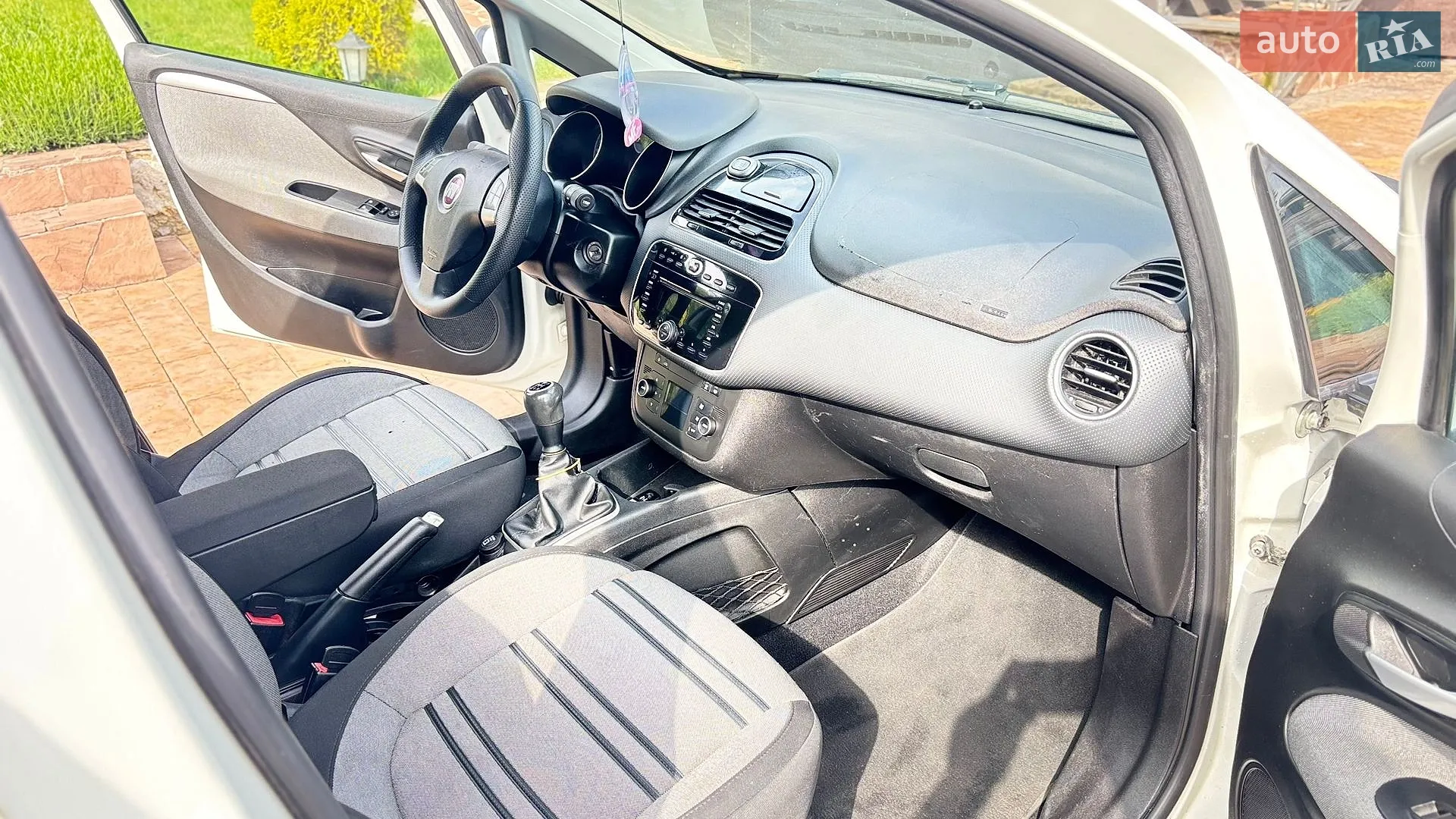 2011 Fiat Punto - мініатюра 15