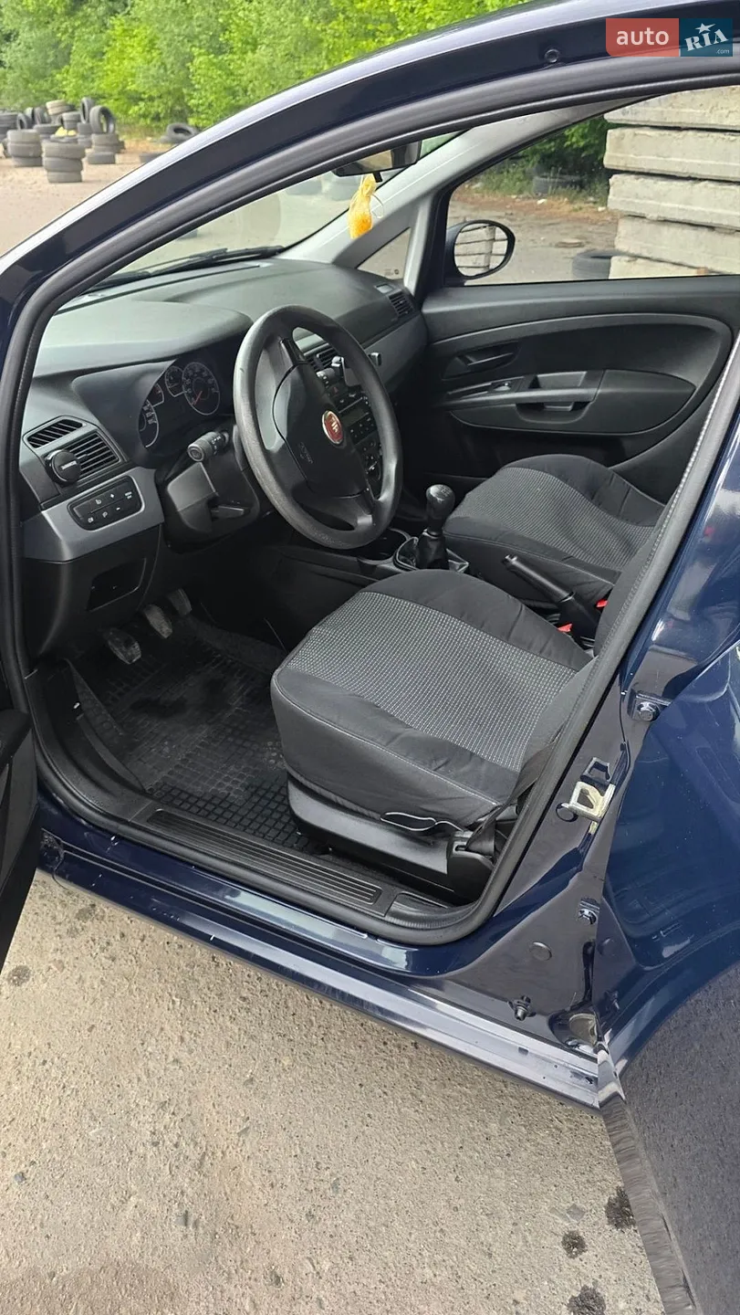 2011 Fiat Punto - мініатюра 5