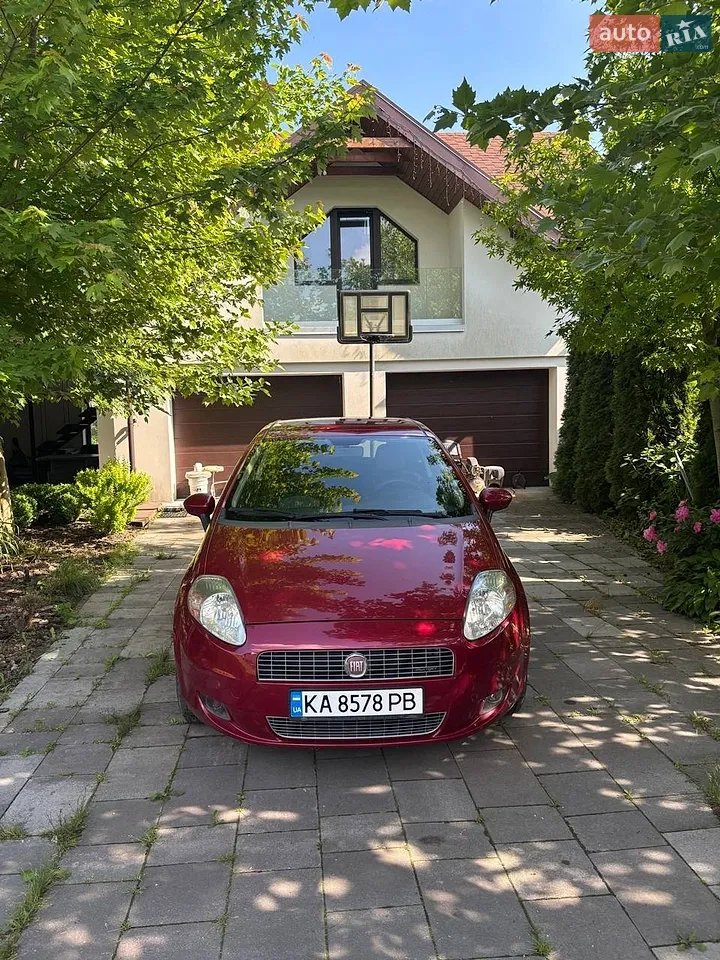 2010 Fiat Punto - мініатюра 8
