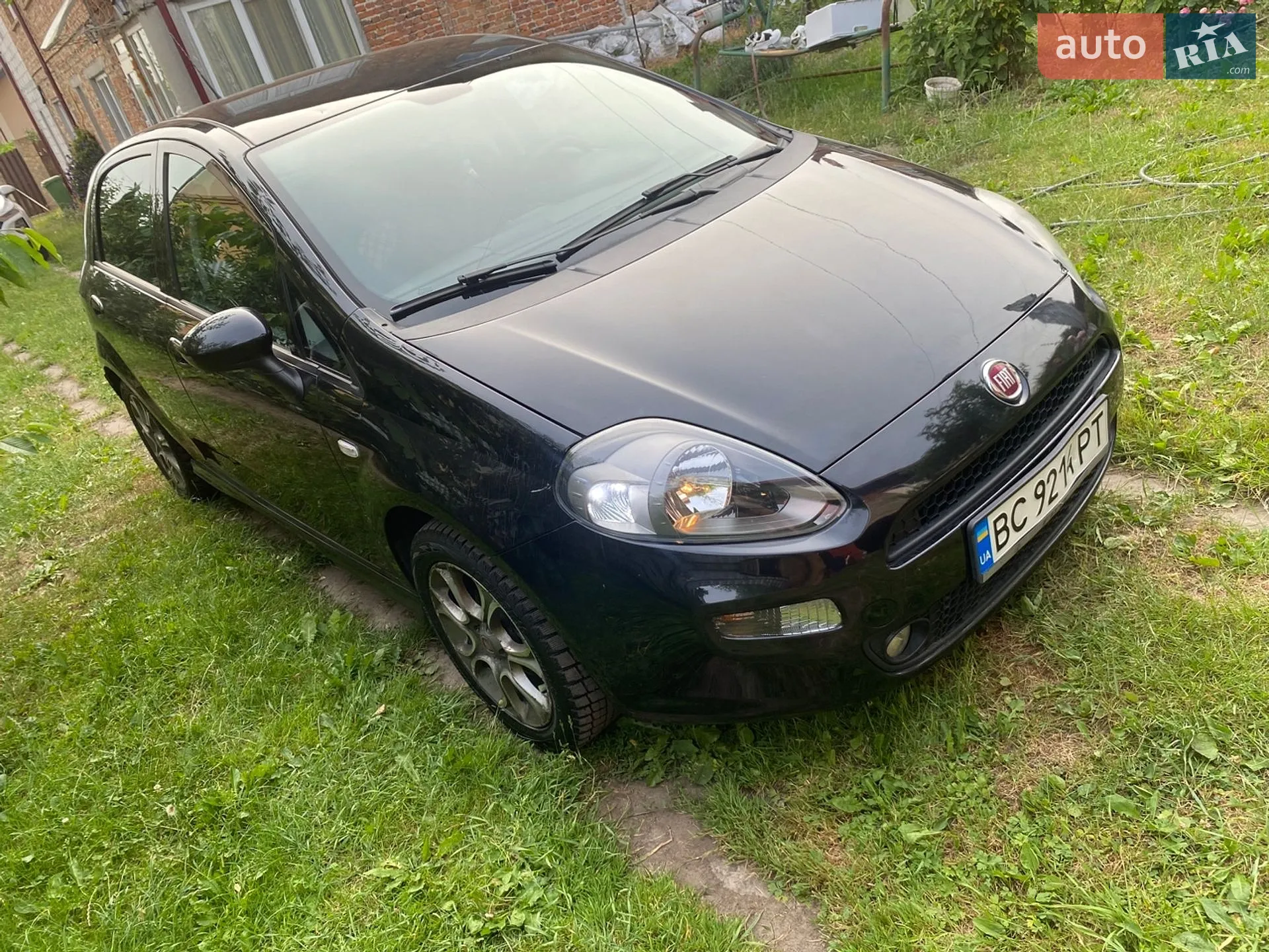 2015 Fiat Punto - мініатюра 2
