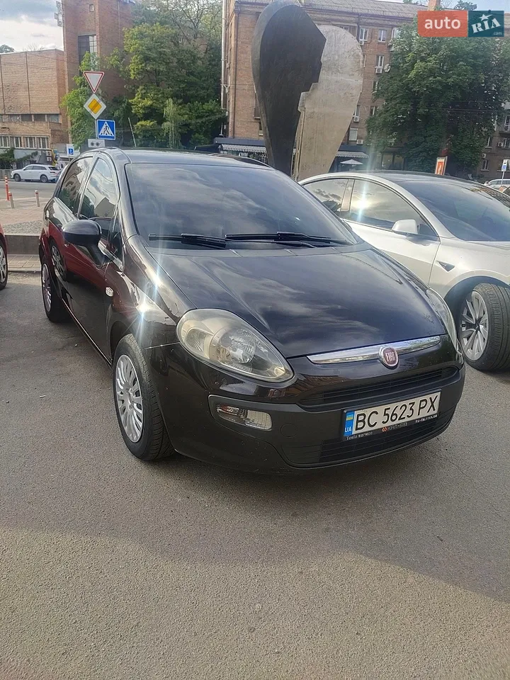 2010 Fiat Punto - мініатюра 19