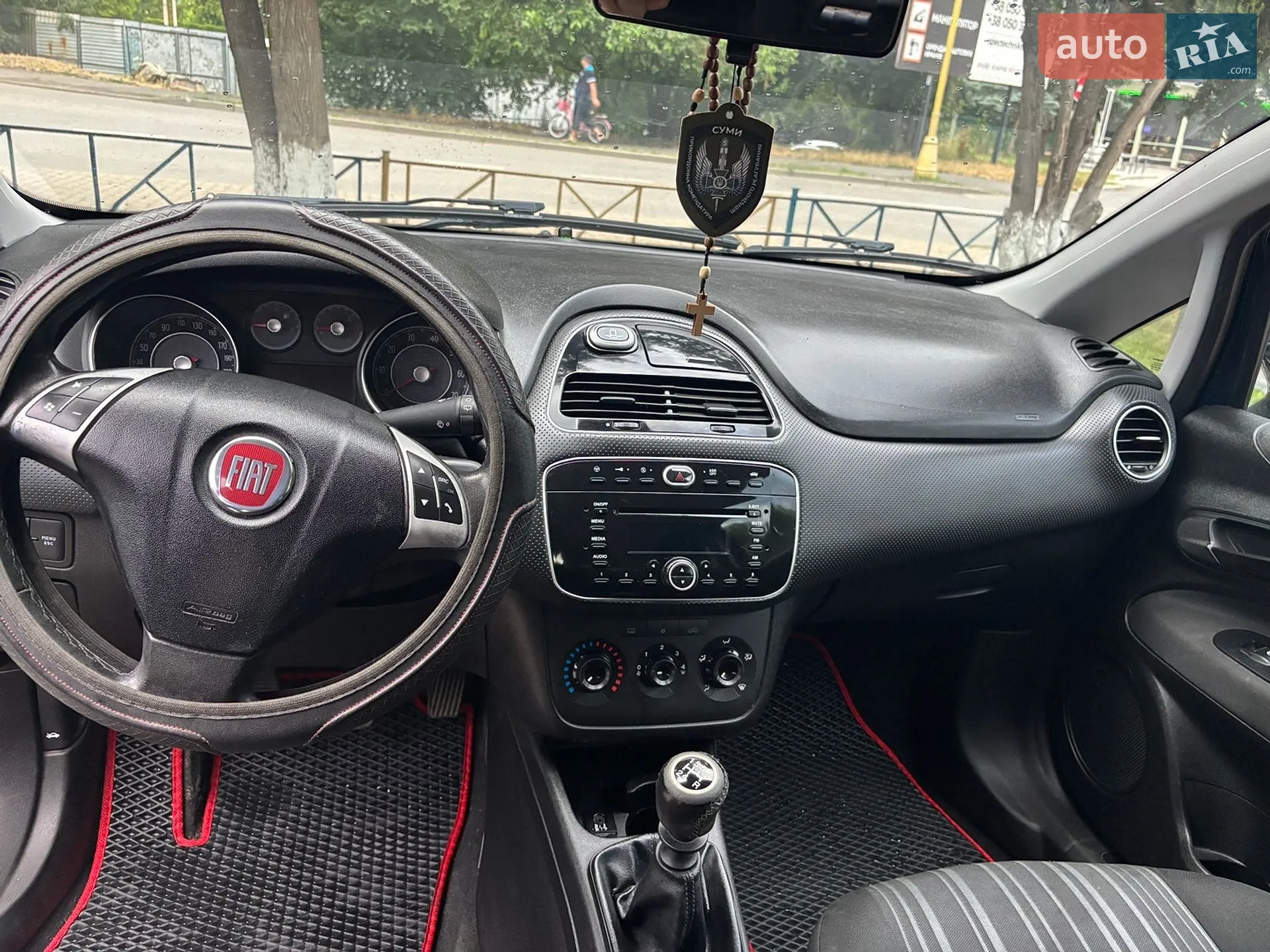 2011 Fiat Punto - мініатюра 11