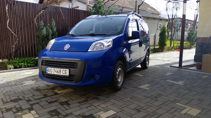 Мінівен Fiat Qubo 2012 в Сваляві