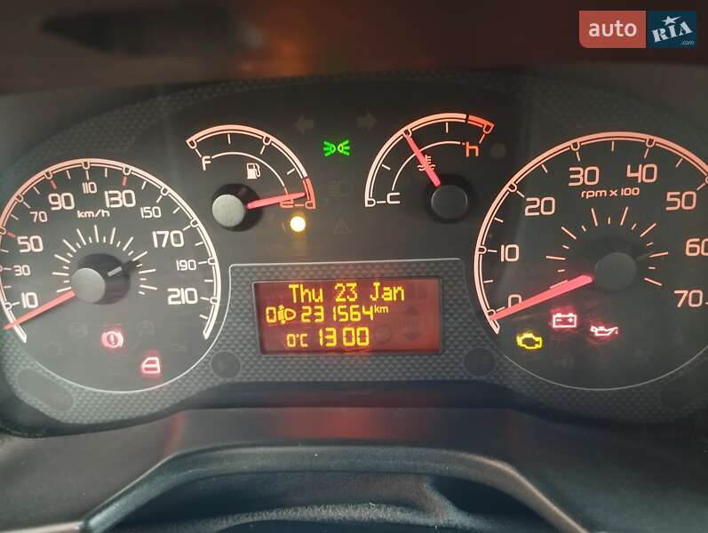 Мінівен Fiat Qubo 2011 в Почаєві