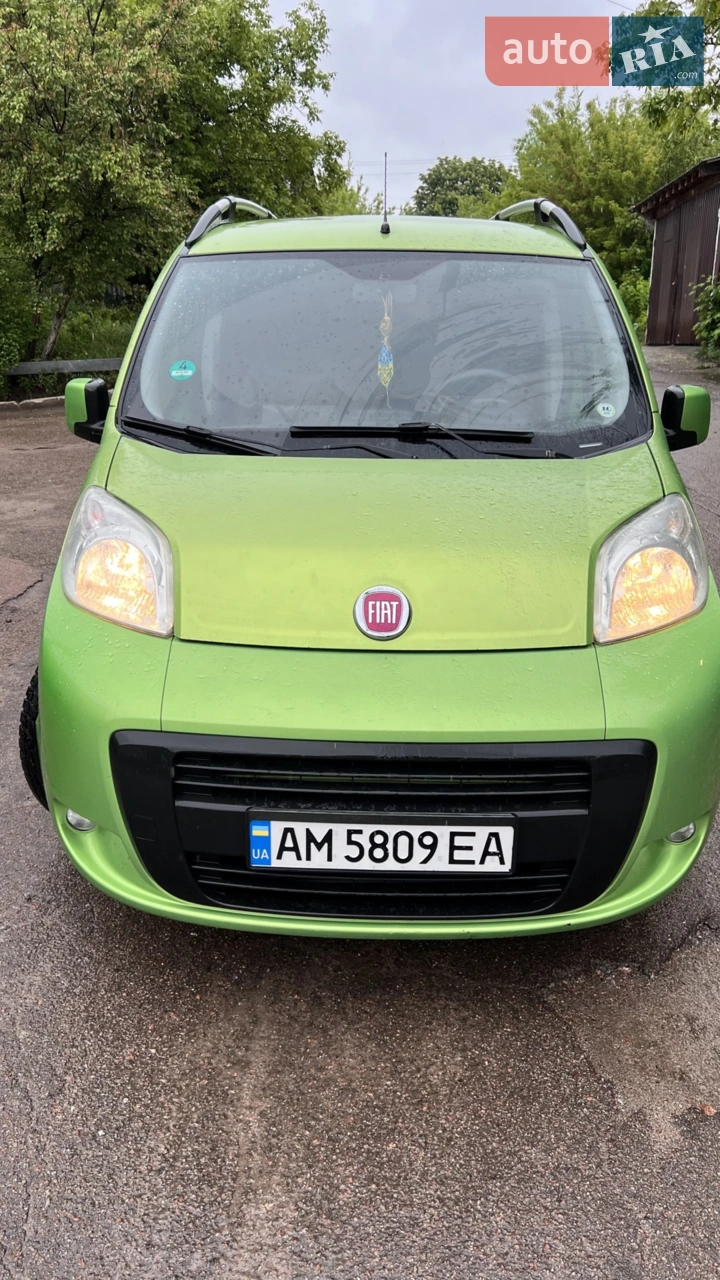 2010 Fiat Qubo - мініатюра 21