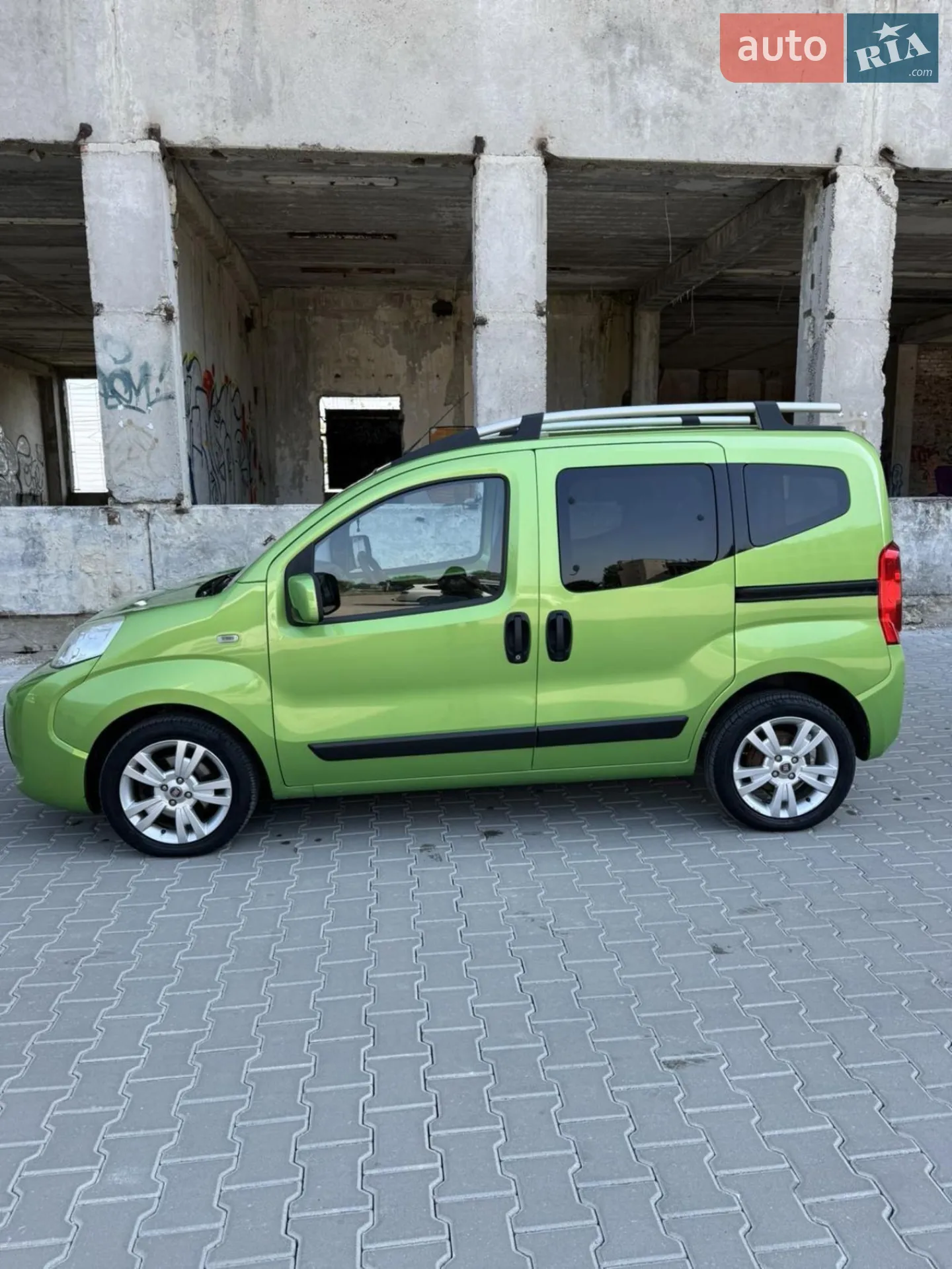 2013 Fiat Qubo - мініатюра 4