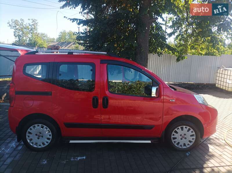 Минивэн Fiat Qubo 2011 в 