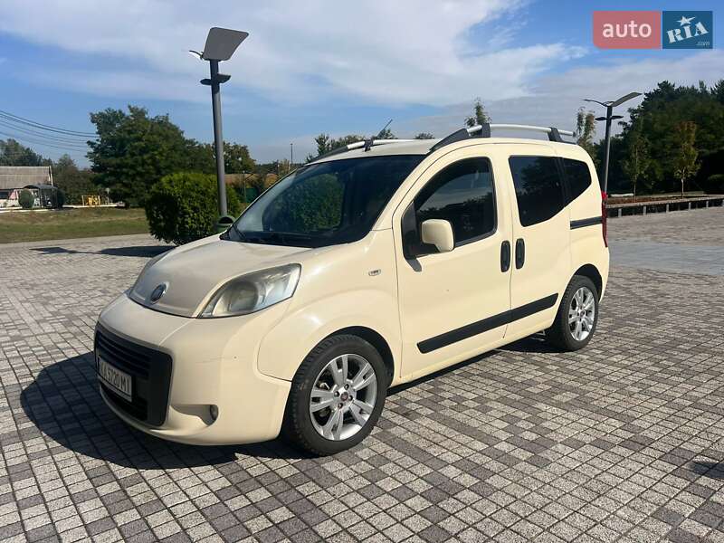 Минивэн Fiat Qubo 2011 в Киеве