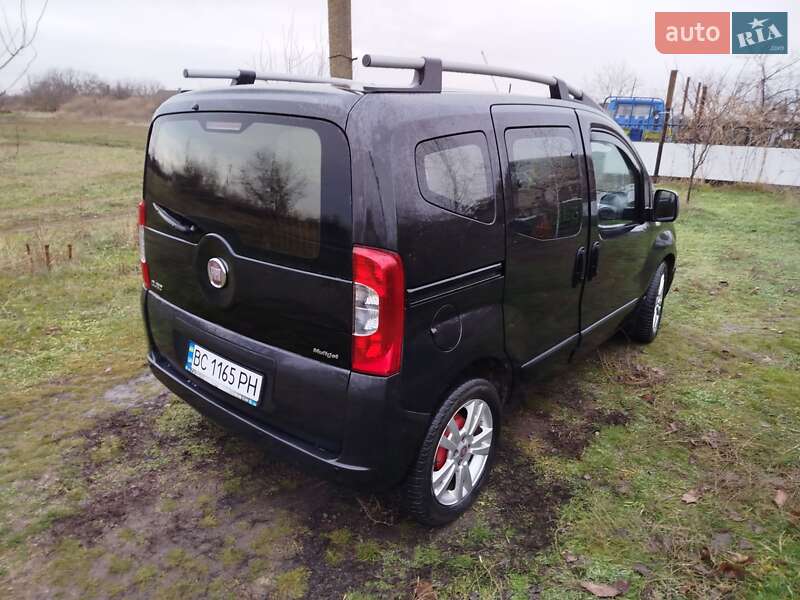 Минивэн Fiat Qubo 2010 в Новом Буге