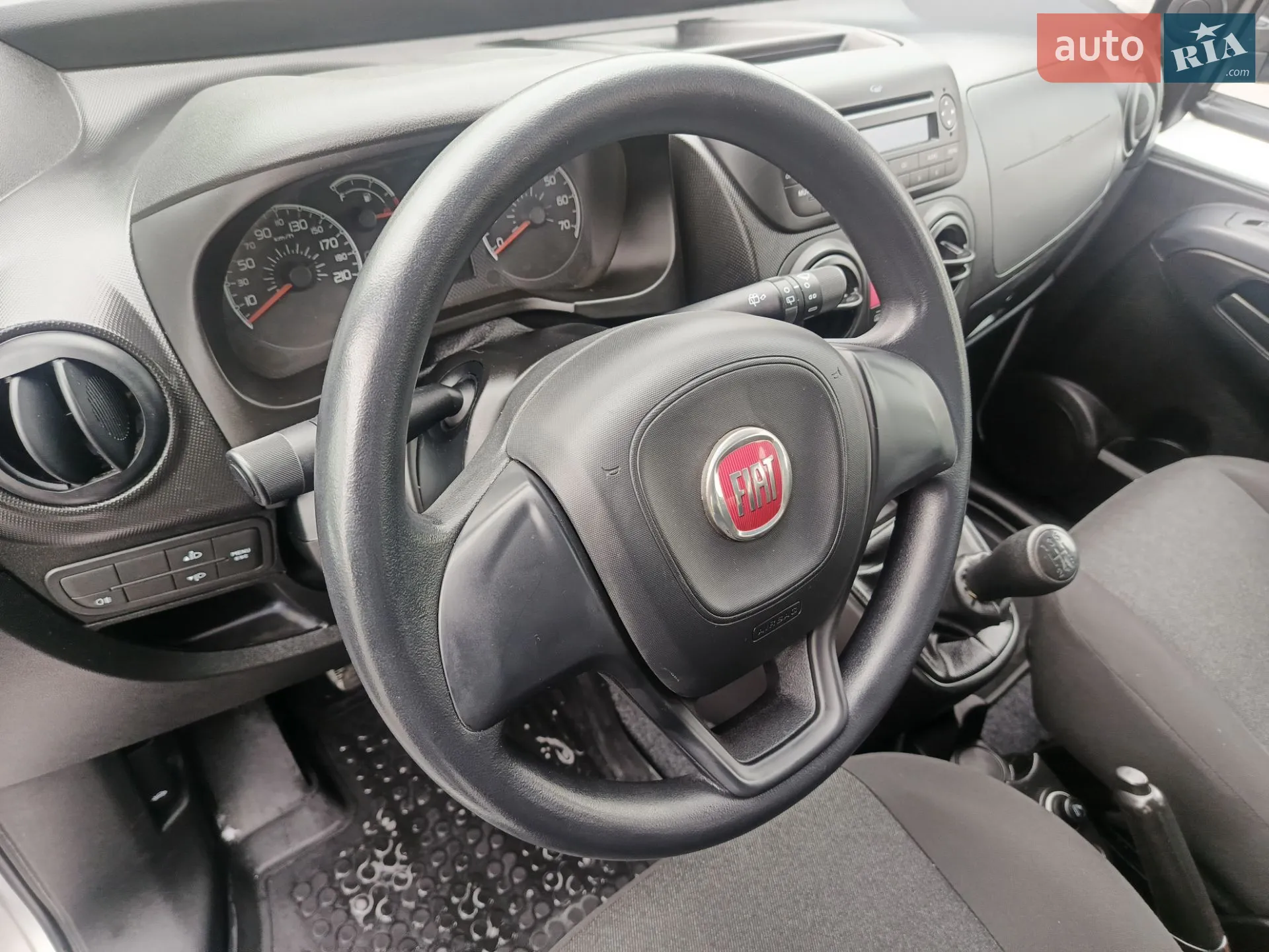 2017 Fiat Qubo - мініатюра 14