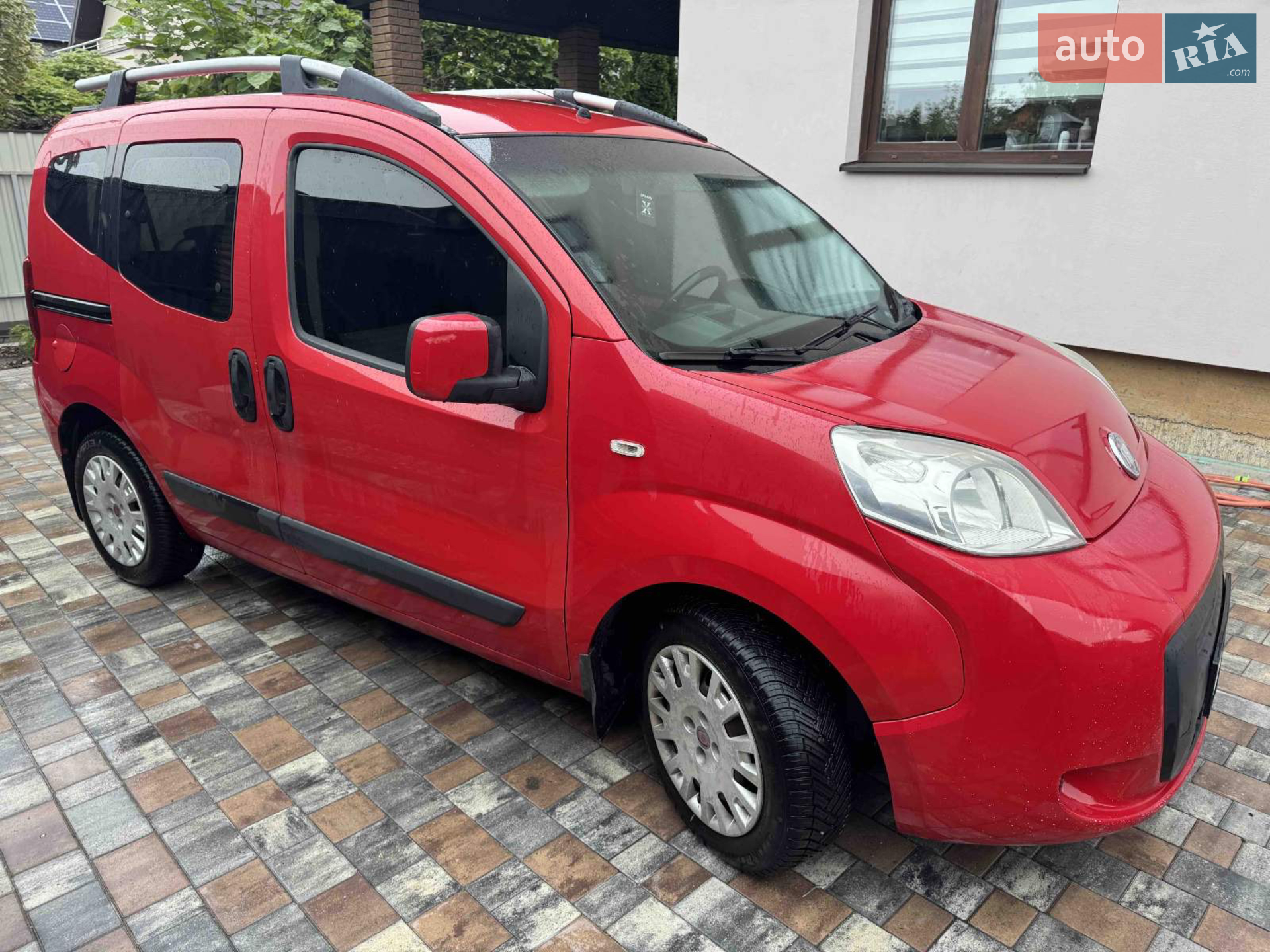 2010 Fiat Qubo - мініатюра 2