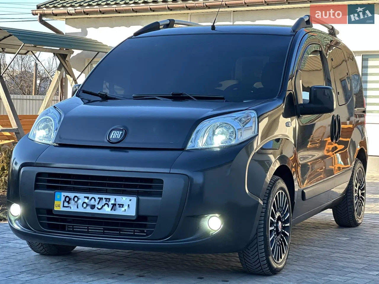 2010 Fiat Qubo - мініатюра 17