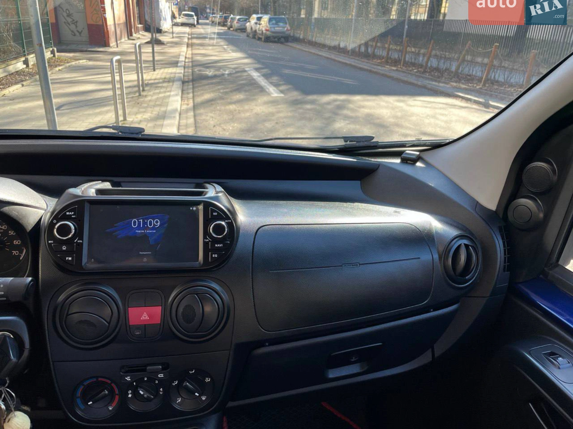 2012 Fiat Qubo - мініатюра 8