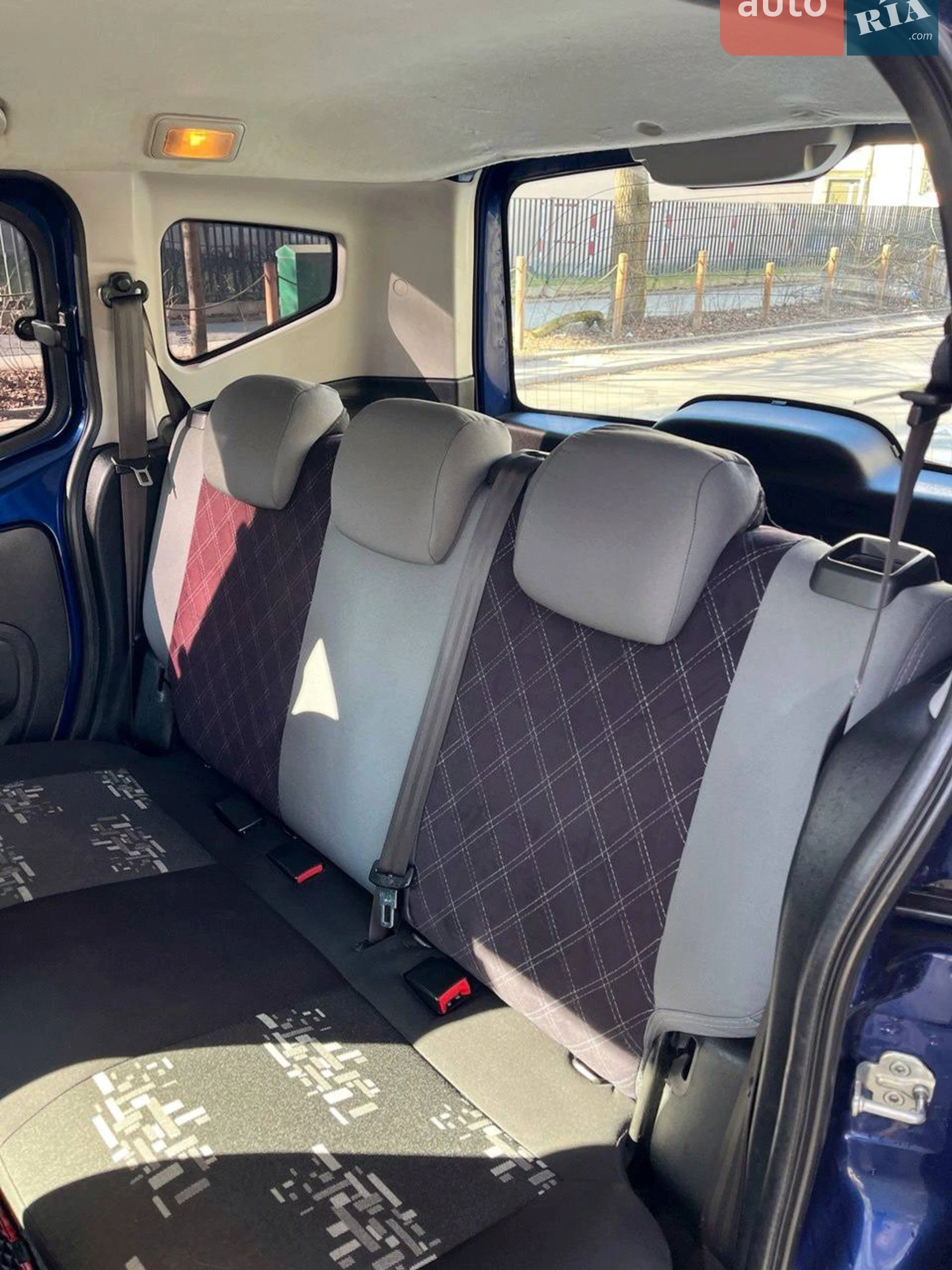 2012 Fiat Qubo - мініатюра 10