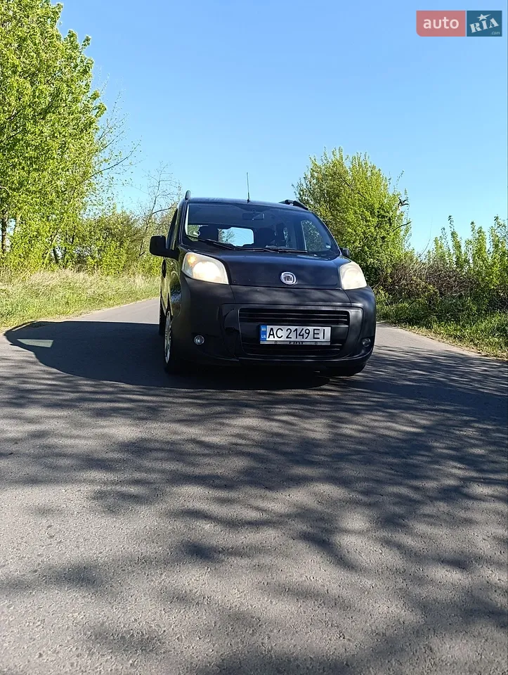 2010 Fiat Qubo - мініатюра 14