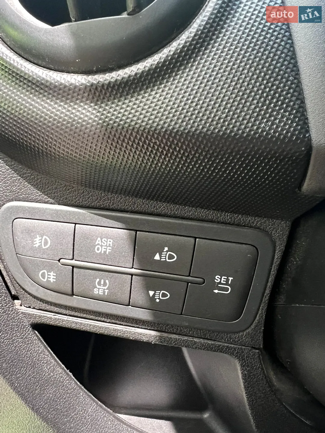 2015 Fiat Qubo - мініатюра 29