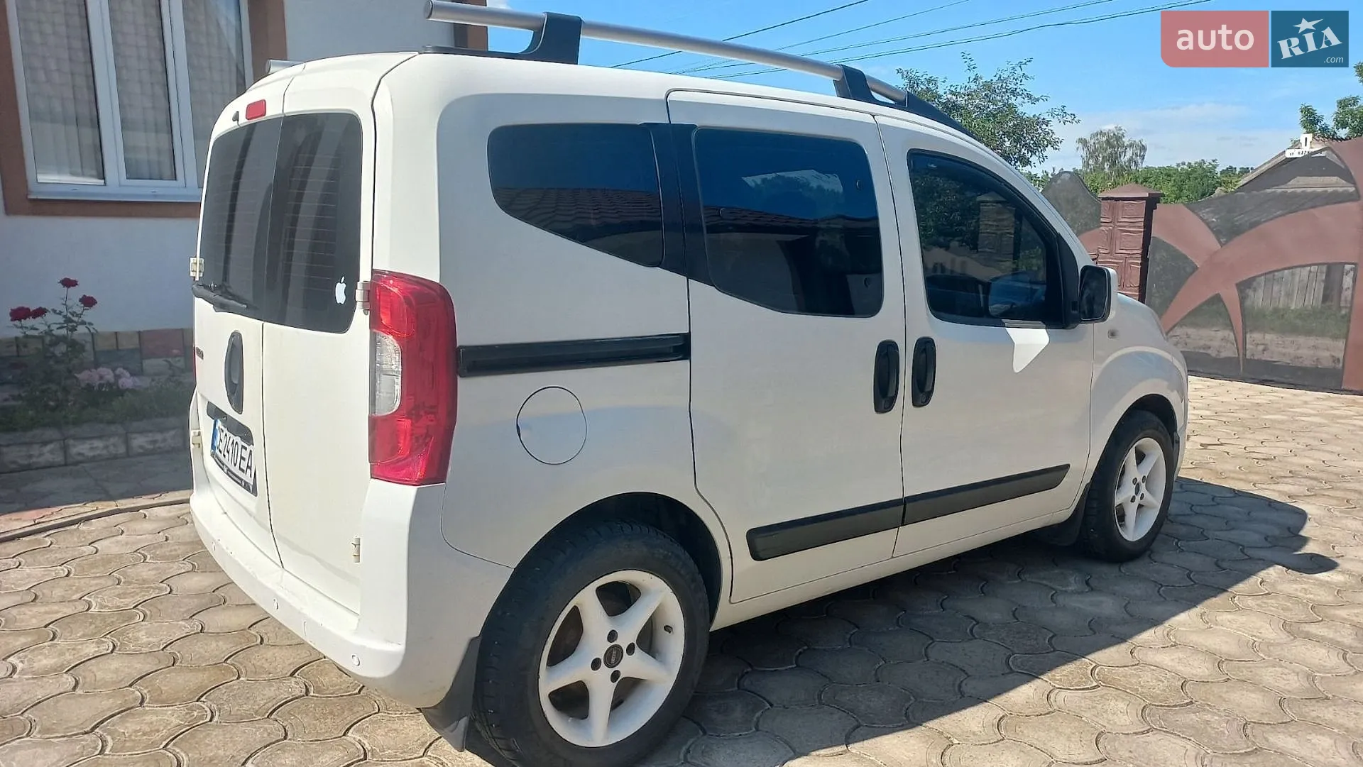 2010 Fiat Qubo - мініатюра 6