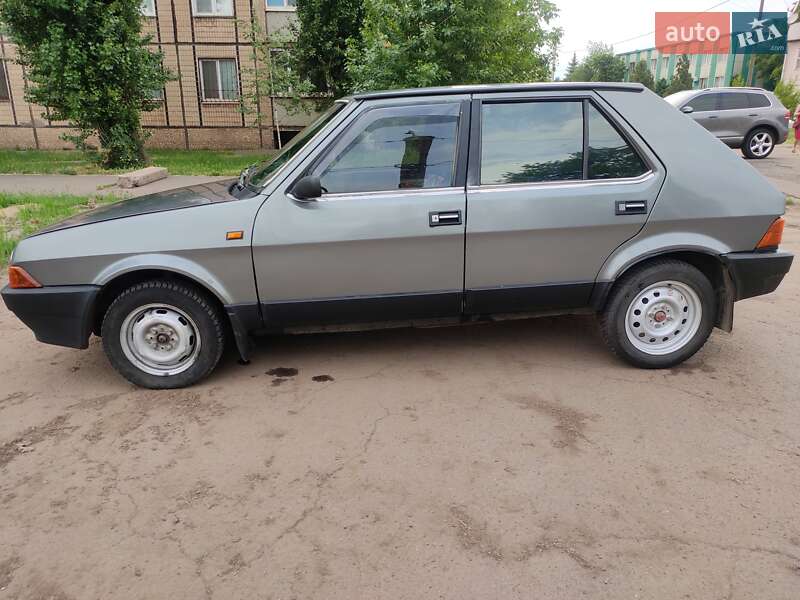 Хэтчбек Fiat Ritmo 1986 в Кривом Роге