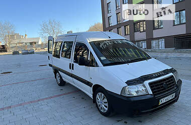 Минивэн Fiat Scudo пасс. 2004 в Тернополе