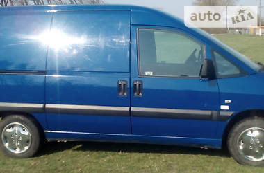 Грузопассажирский фургон Fiat Scudo 2006 в Сумах