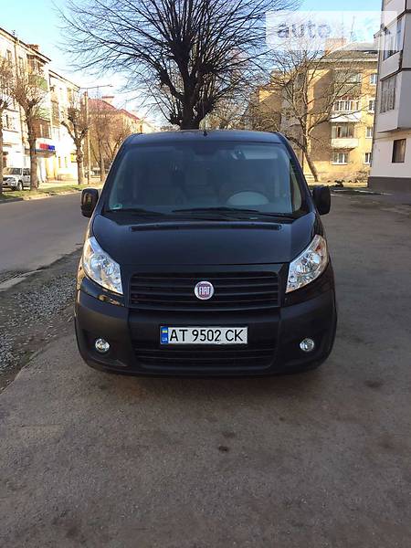 Мінівен Fiat Scudo 2012 в 